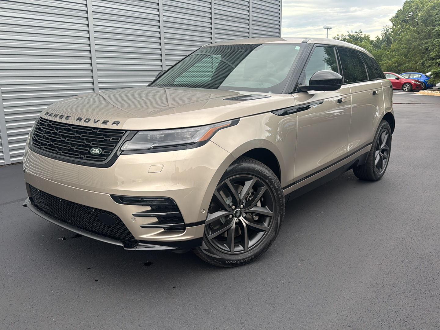 2026 Land Rover Range Rover Velar
