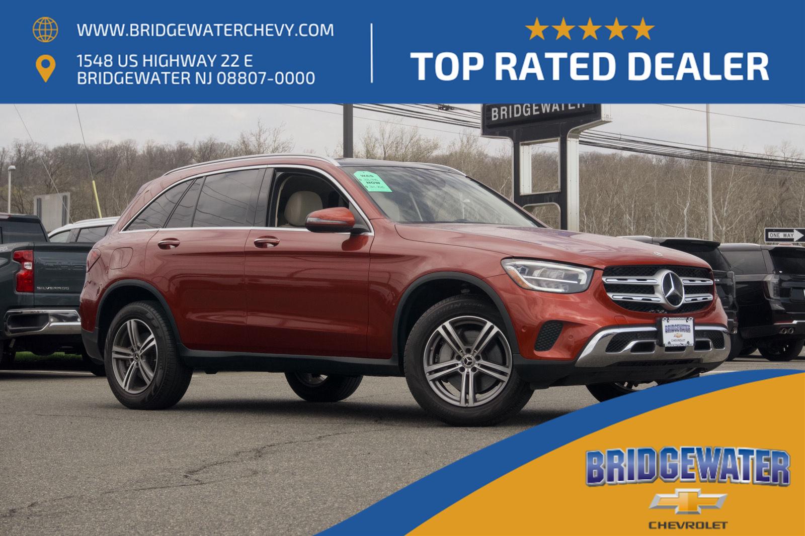 MANUFAKTUR Cardinal Red Metallic 2022 Mercedes-Benz GLC 300 SUV 4MATIC SUV / Crossover All-Wheel Drive Automatic