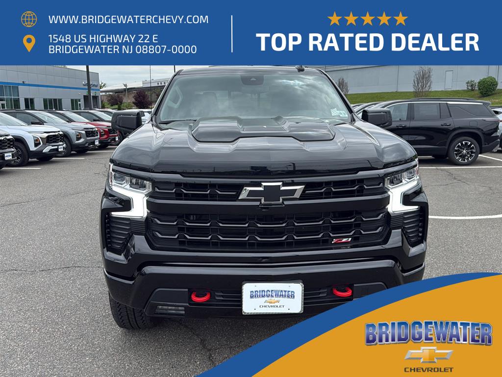 Black 2026 Chevrolet Silverado 1500 LT Trail Boss Crew Cab 4WD Pickup Truck Four-Wheel Drive Automatic