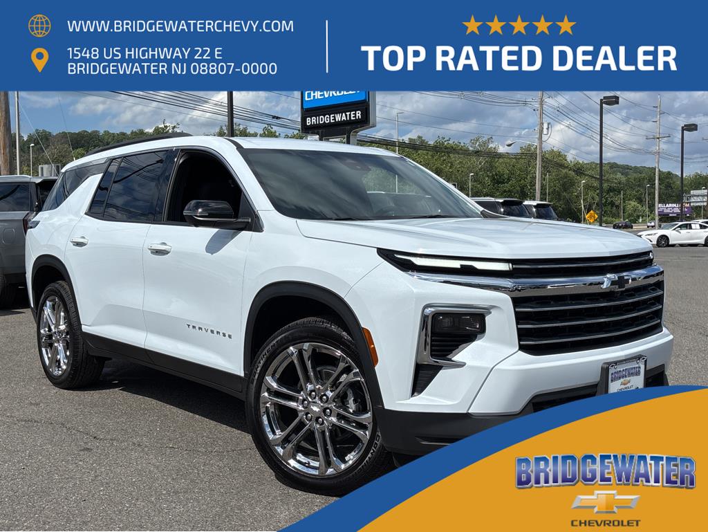 POLAR WHITE TRICOAT 2026 Chevrolet Traverse SUV / Crossover Four-Wheel Drive 8-Speed Automatic