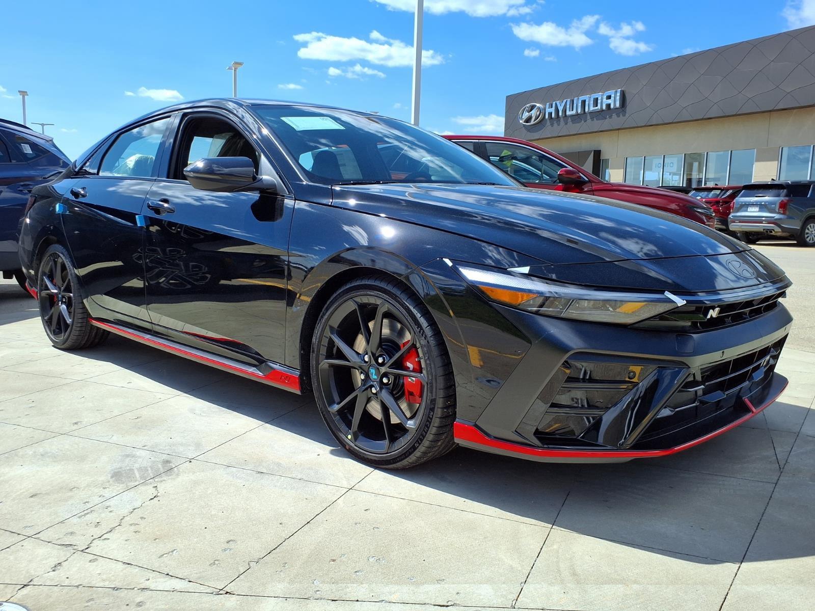 ABYSS BLACK / BLACK 2026 Hyundai Elantra N Sedan Front-Wheel Drive 8-Speed Automatic