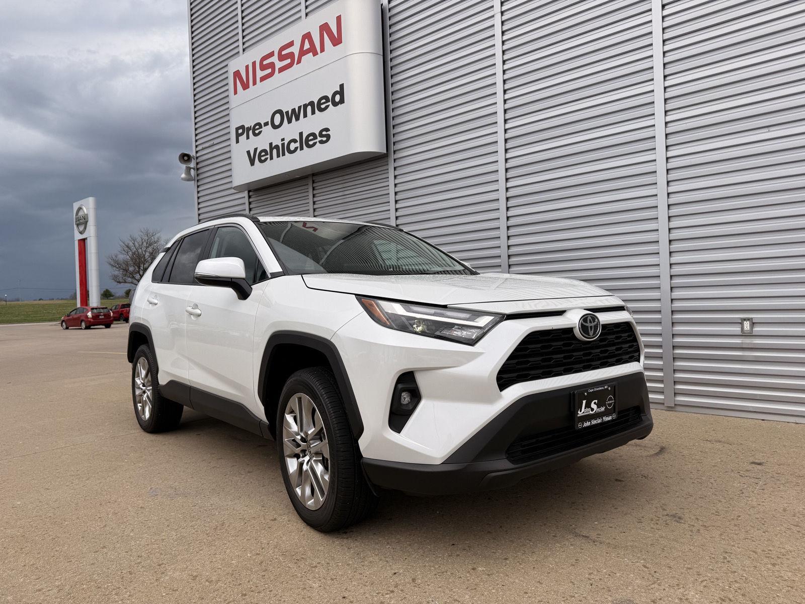 2025 Toyota RAV4 XLE Premium AWD