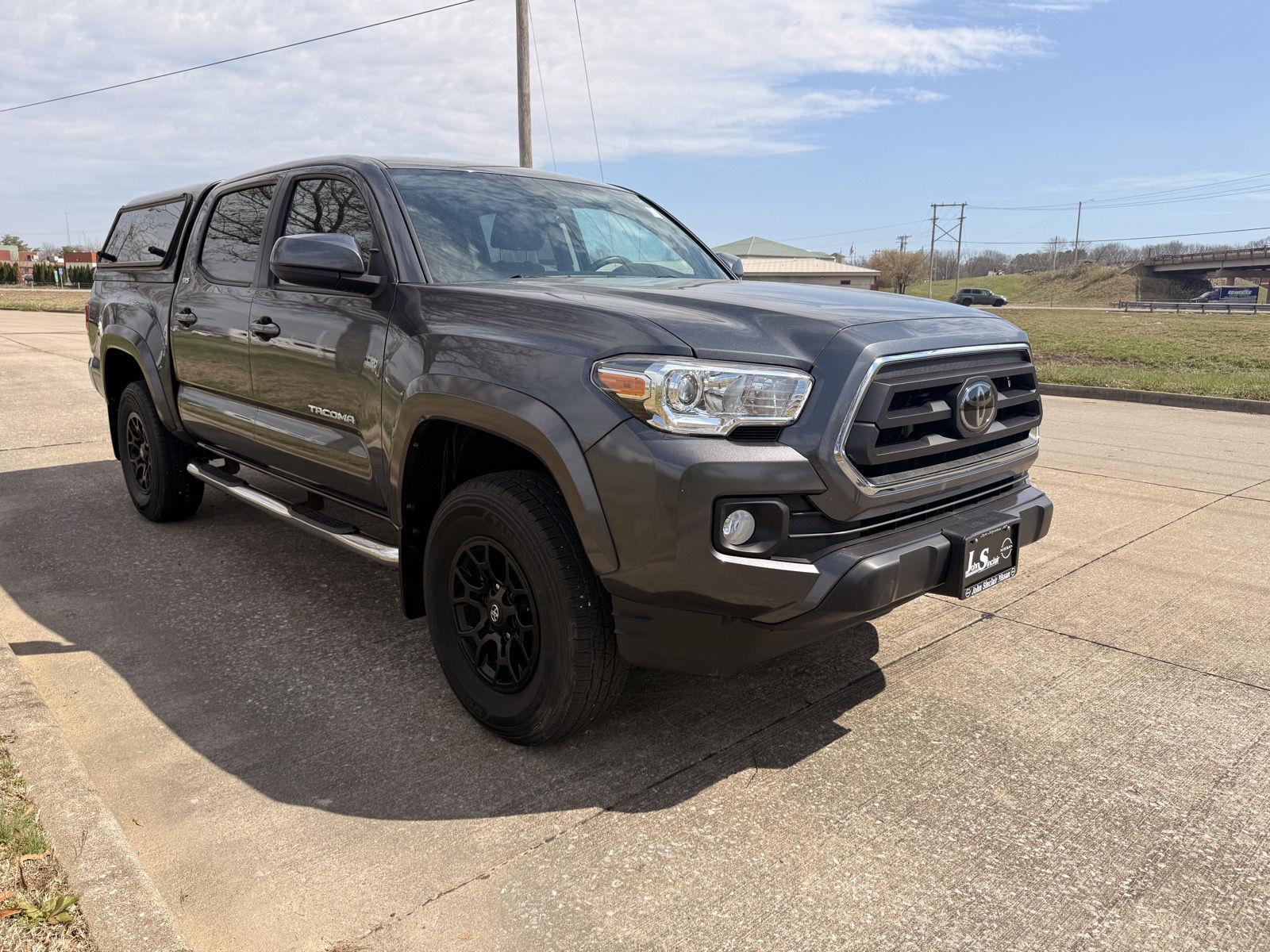 Magnetic Gray Metallic 2021 Toyota Tacoma SR5 V6 Double Cab 4WD Pickup Truck Four-Wheel Drive Automatic
