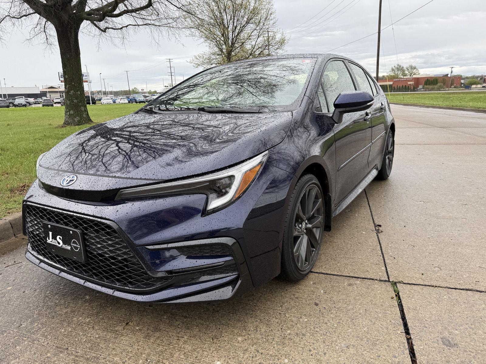 Blueprint 2024 Toyota Corolla Hybrid SE FWD Sedan Front-Wheel Drive Continuously Variable Transmission