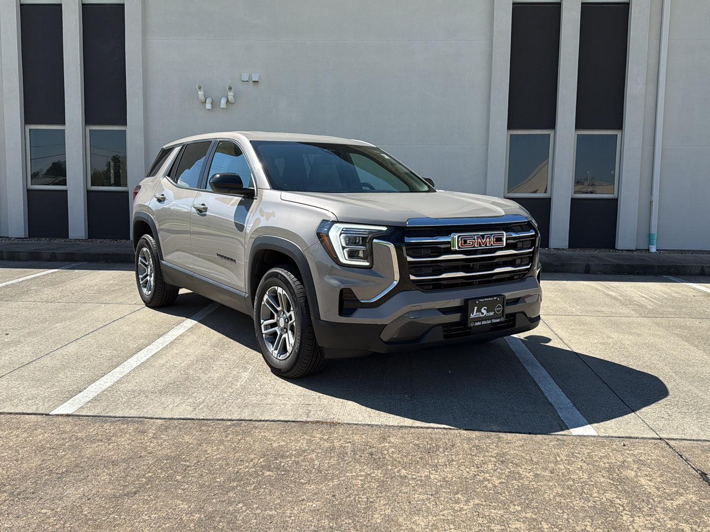 Riverstone Metallic 2026 GMC Terrain SUV / Crossover Front-Wheel Drive Continuously Variable Transmission