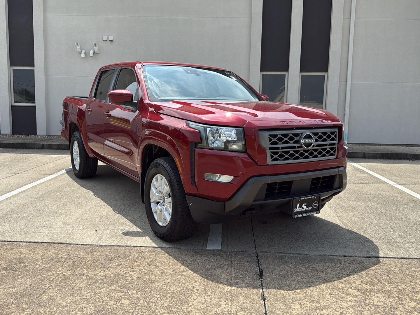 Cardinal Red Metallic Tricoat 2023 Nissan Frontier Pickup Truck Four-Wheel Drive Automatic