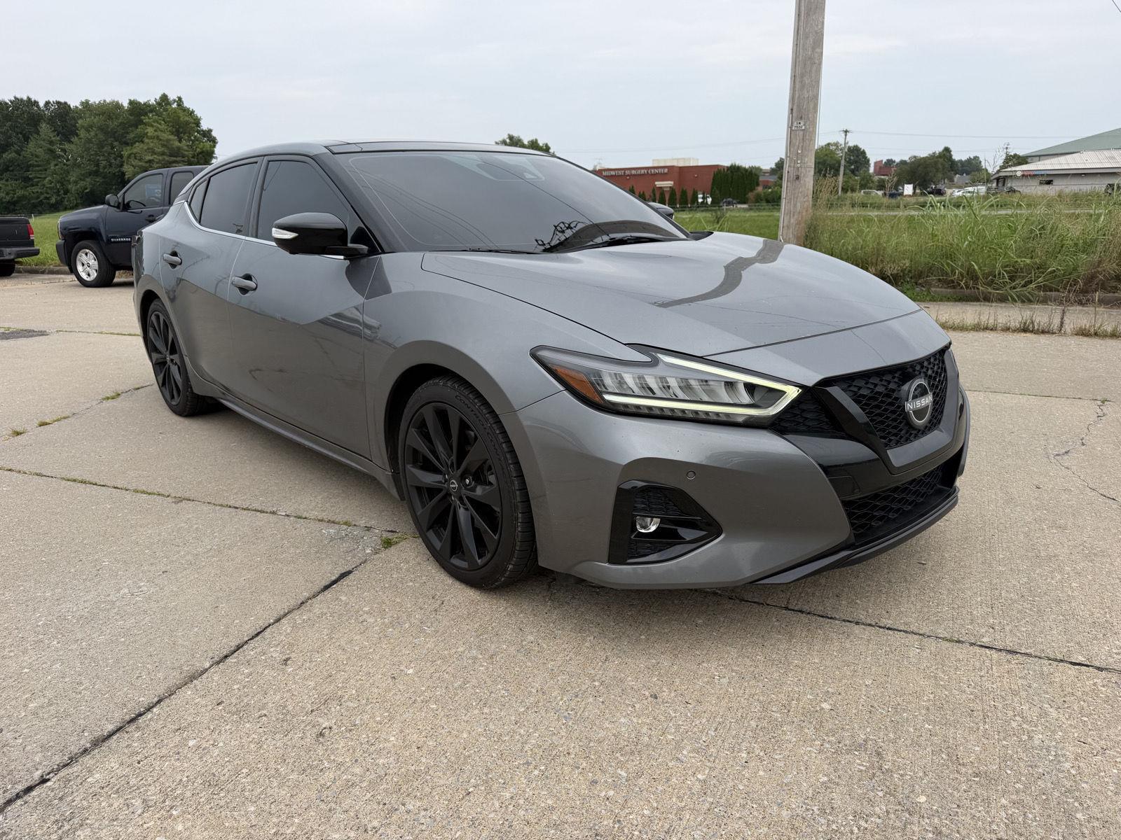 Gray (Gun Metallic) 2023 Nissan Maxima Sedan Front-Wheel Drive Continuously Variable Transmission