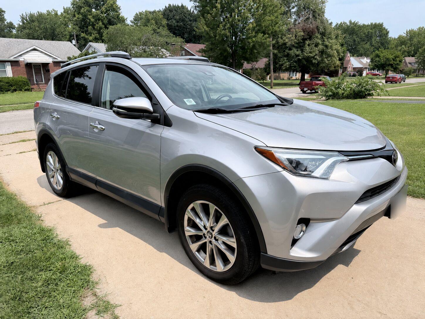 Silver Sky Metallic 2018 Toyota RAV4 SUV / Crossover All-Wheel Drive Automatic