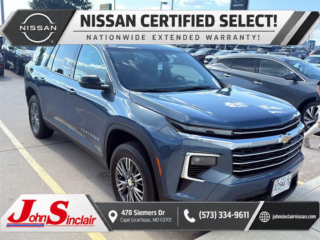 2025 Chevrolet Traverse Azul (Lakeshore Blue Metallic) SUV/Crossover Tracción delantera 8 velocidades Automática