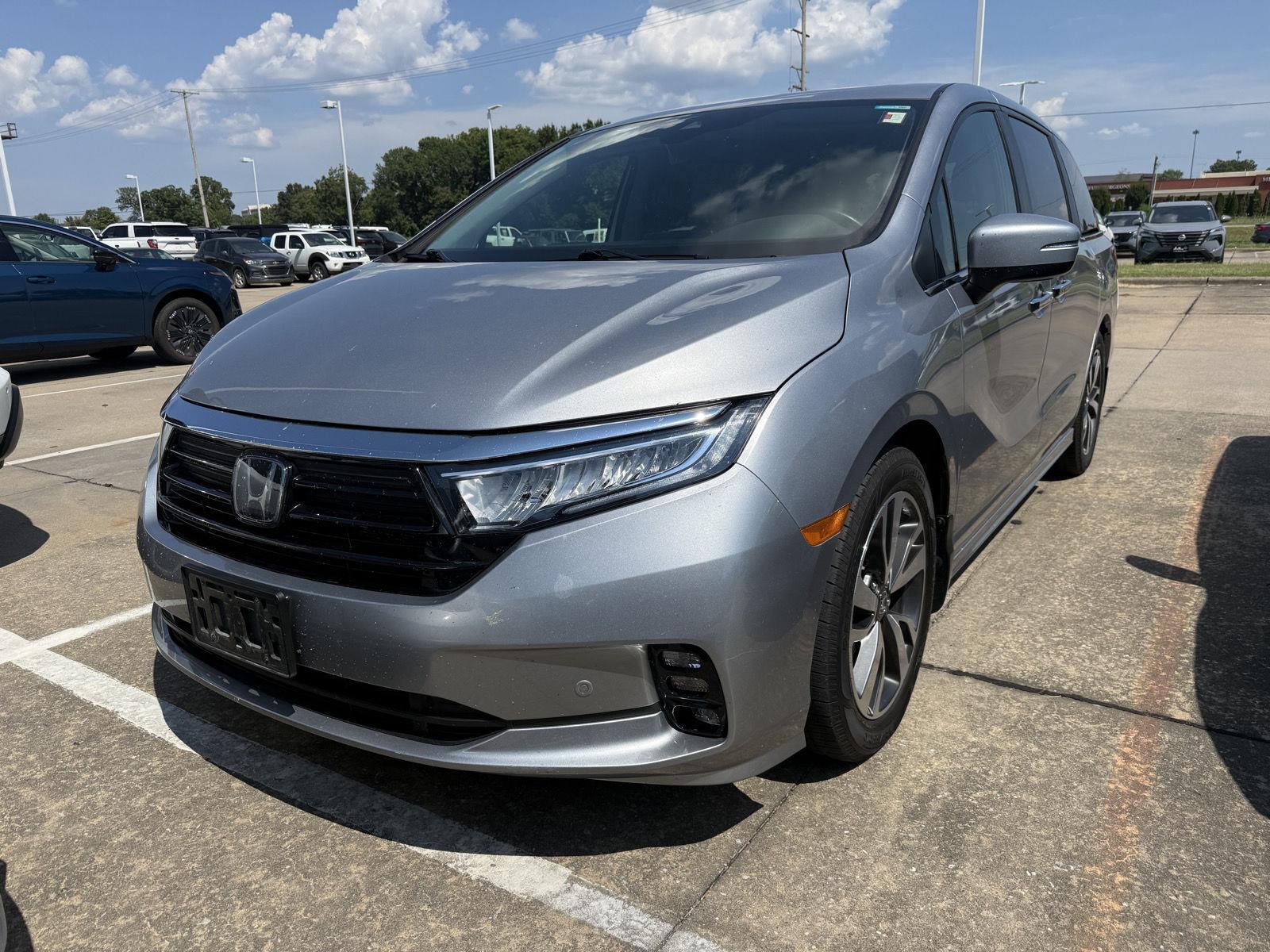 Lunar Silver Metallic 2021 Honda Odyssey Minivan Front-Wheel Drive Automatic