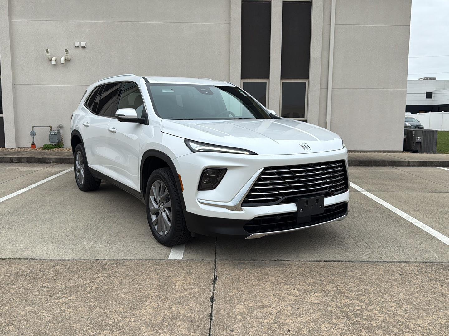 2025 Buick Enclave Preferred FWD