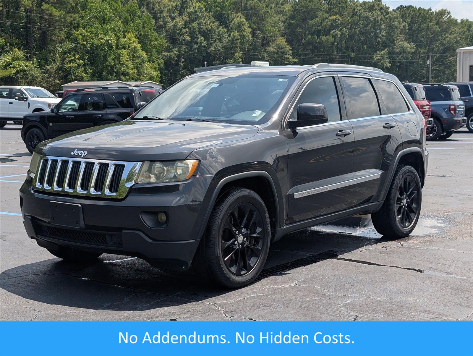 Black 2011 Jeep Grand Cherokee SUV / Crossover 4X2