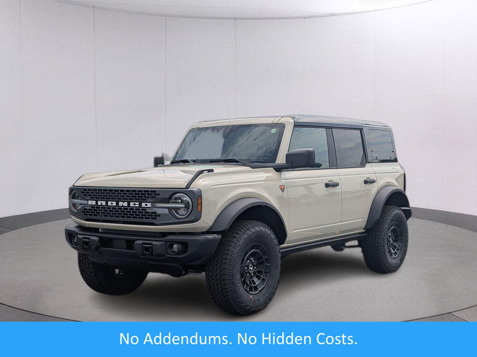 Desert Sand 2026 Ford Bronco SUV / Crossover Four-Wheel Drive Automatic
