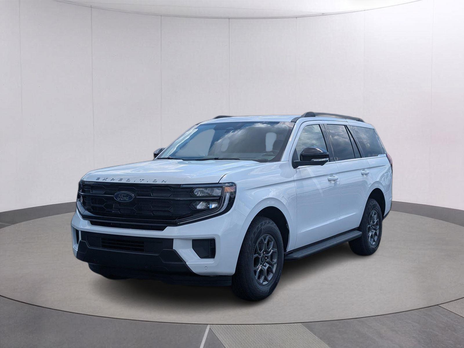 Oxford White 2026 Ford Expedition SUV / Crossover 4X2 Automatic