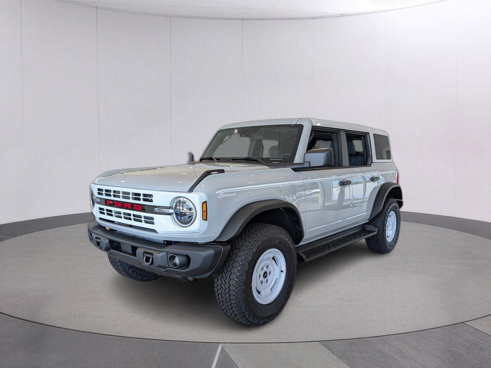Avalanche Gray 2026 Ford Bronco SUV / Crossover Four-Wheel Drive Automatic