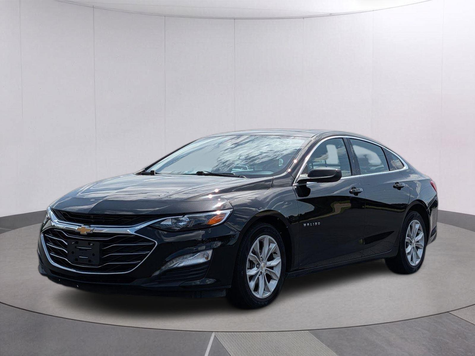 Mosaic Black Metallic 2024 Chevrolet Malibu Sedan Front-Wheel Drive Continuously Variable Transmission