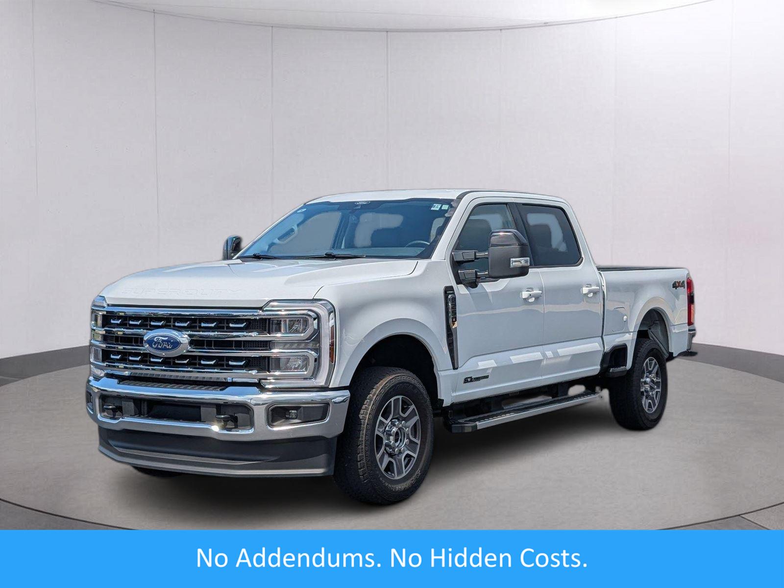 Oxford White 2026 Ford F-250 Super Duty Pickup Truck Four-Wheel Drive Automatic