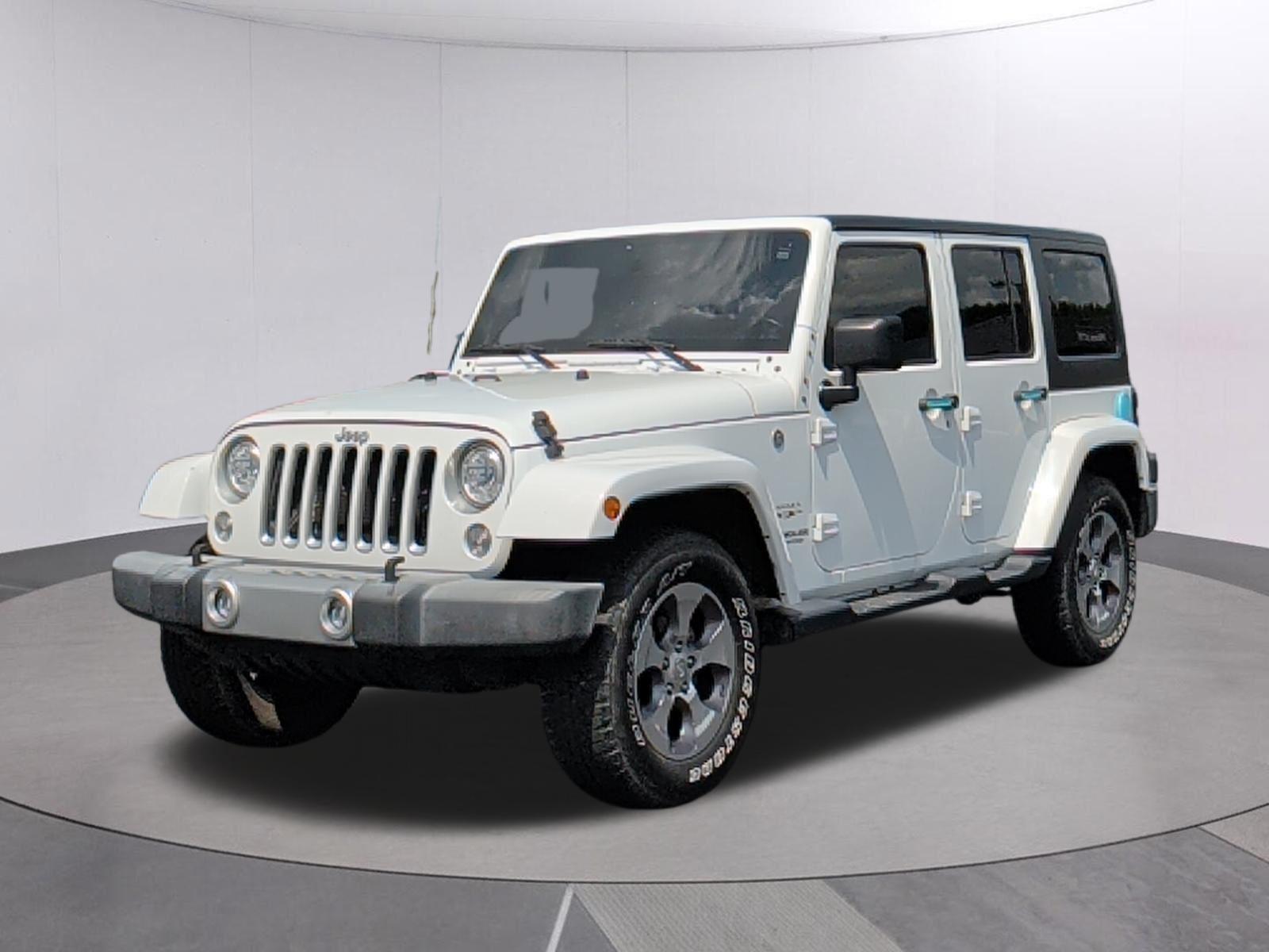 Bright White Clearcoat 2017 Jeep Wrangler SUV / Crossover Four-Wheel Drive 5-Speed Automatic