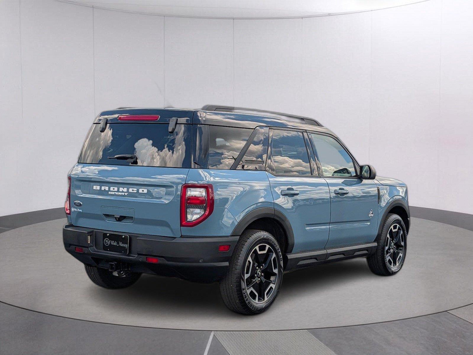 Used 2021 Area 51 Ford Outer Banks image 5