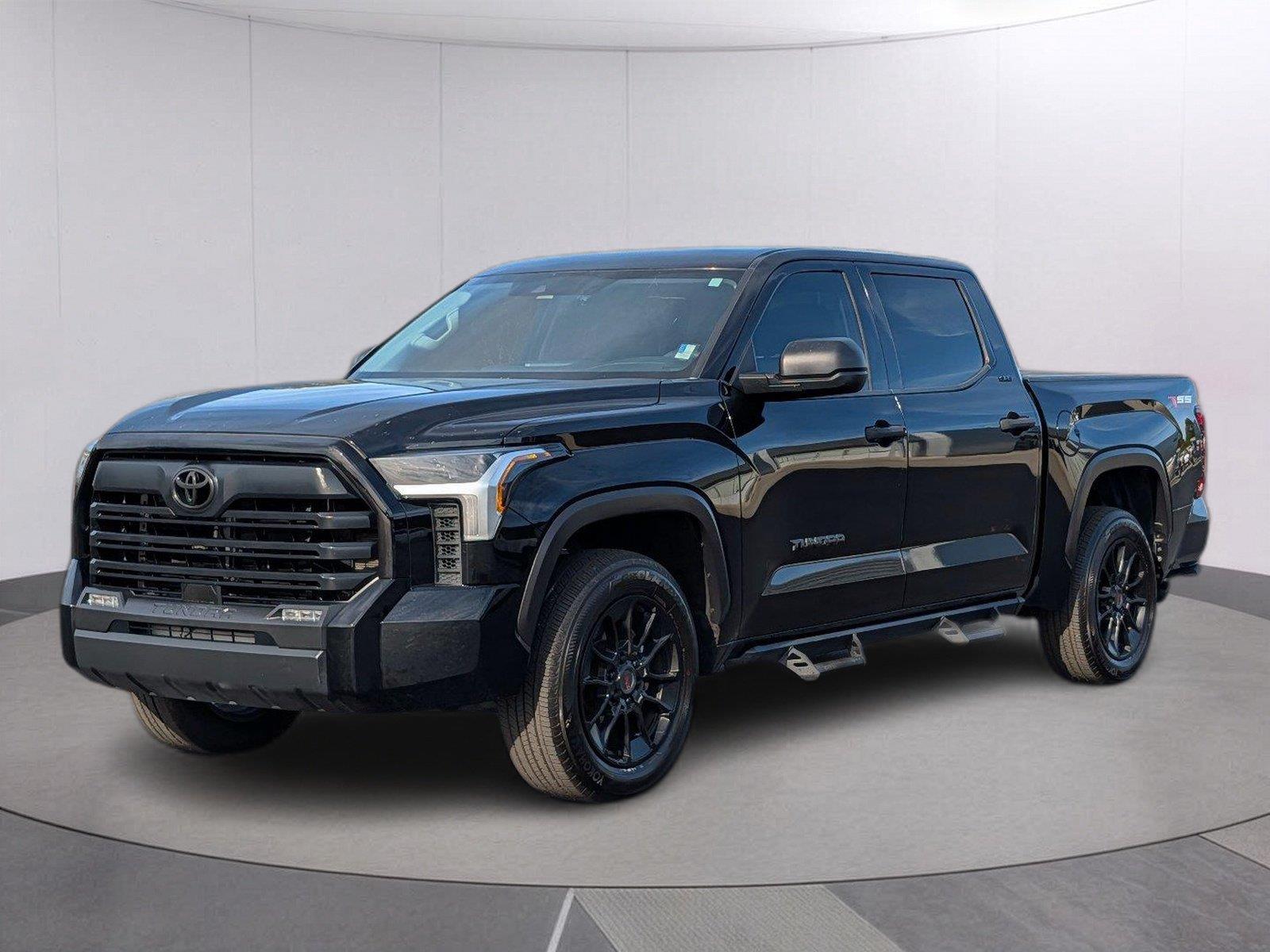 2023 Toyota Tundra SR5 CrewMax Cab 4WD