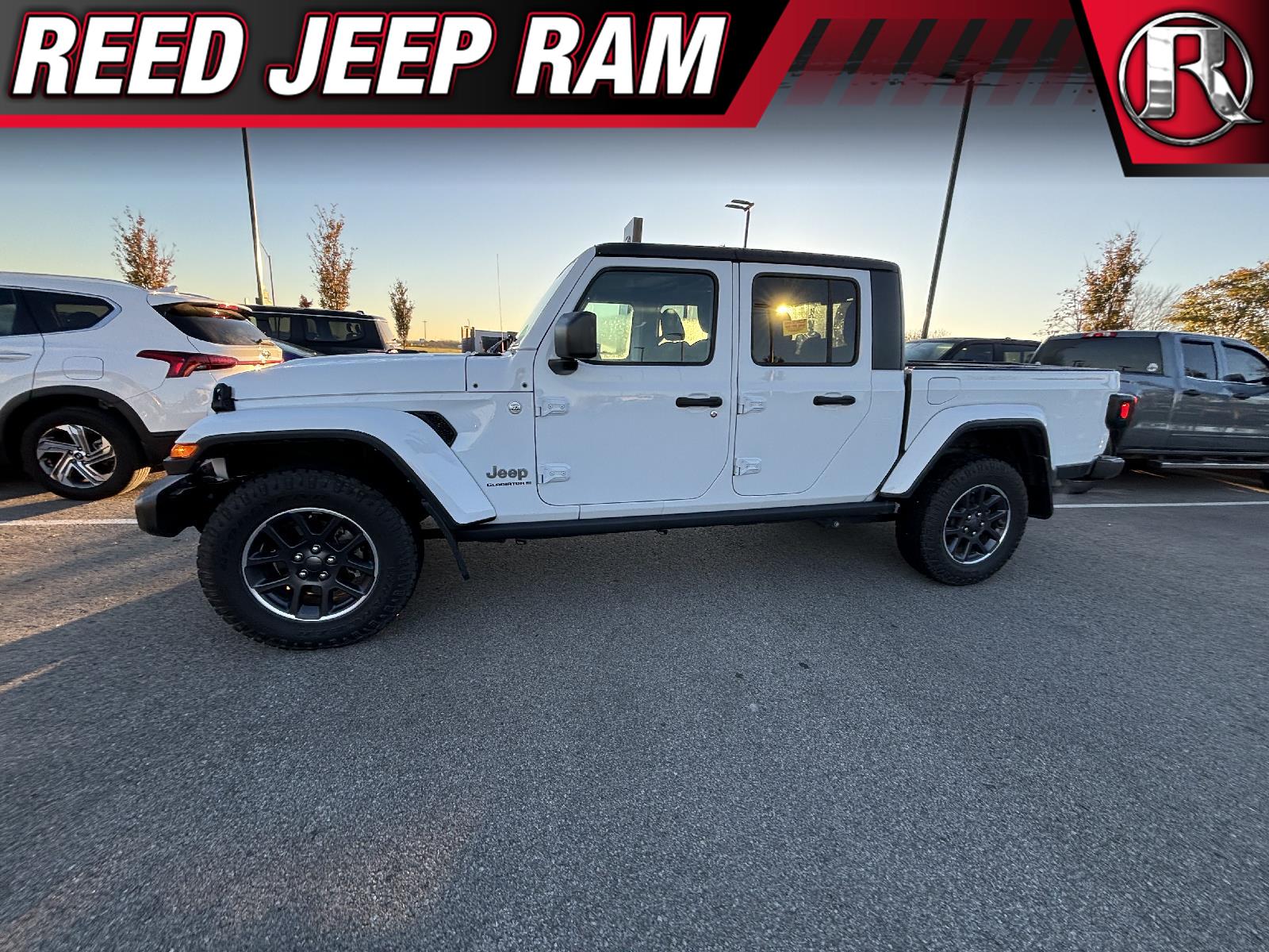 2023 Jeep Gladiator Overland 2