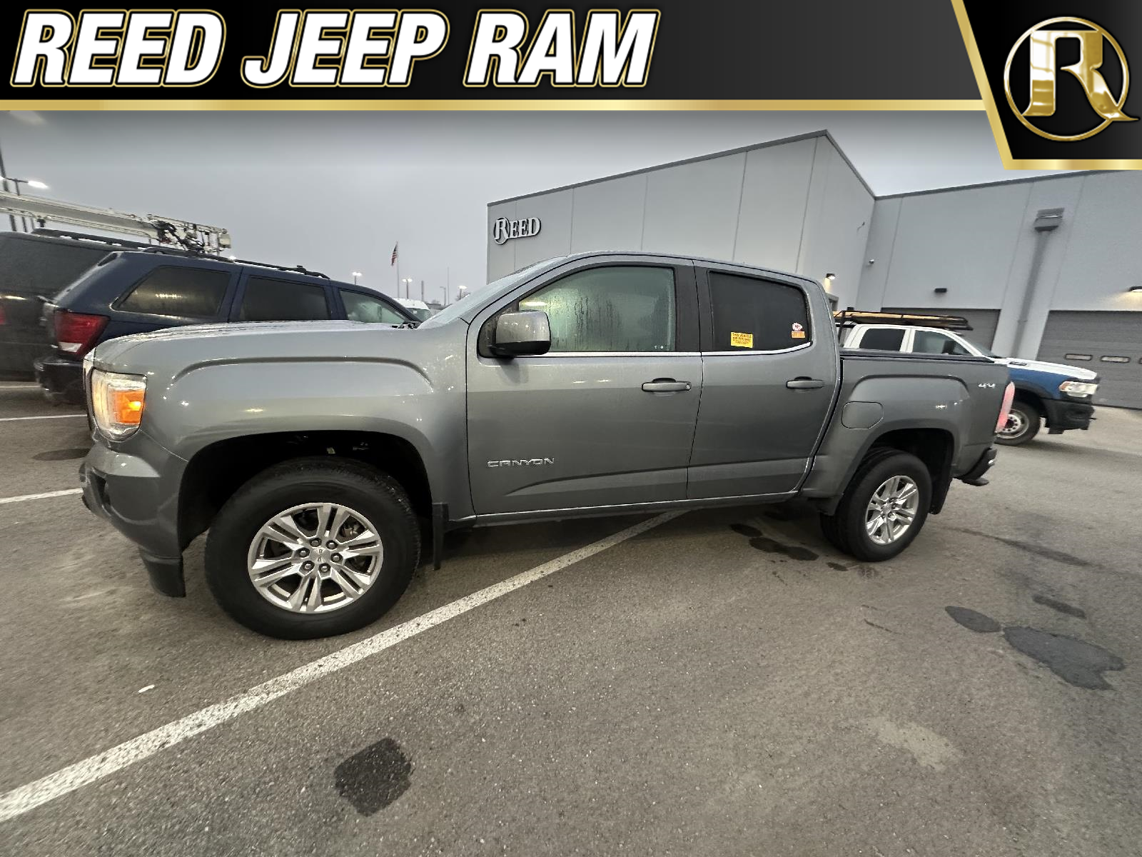 2019 GMC Canyon 4WD SLE 2