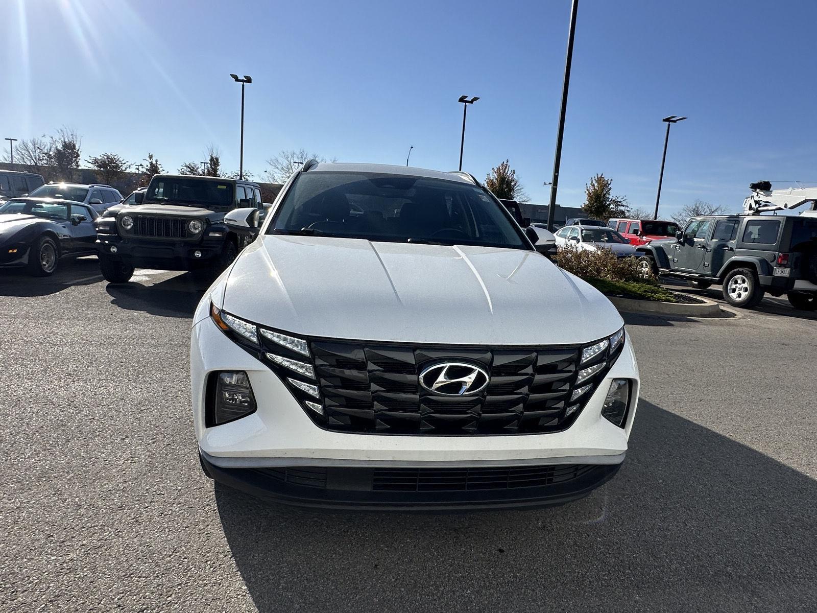 2023 Hyundai Tucson SEL Convenience photo 2