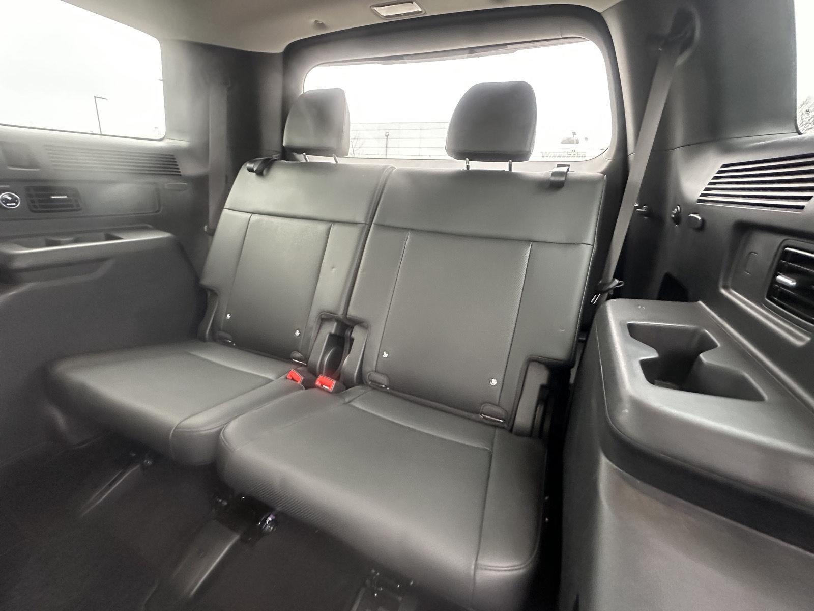 2024 Hyundai Santa Fe SEL photo 2