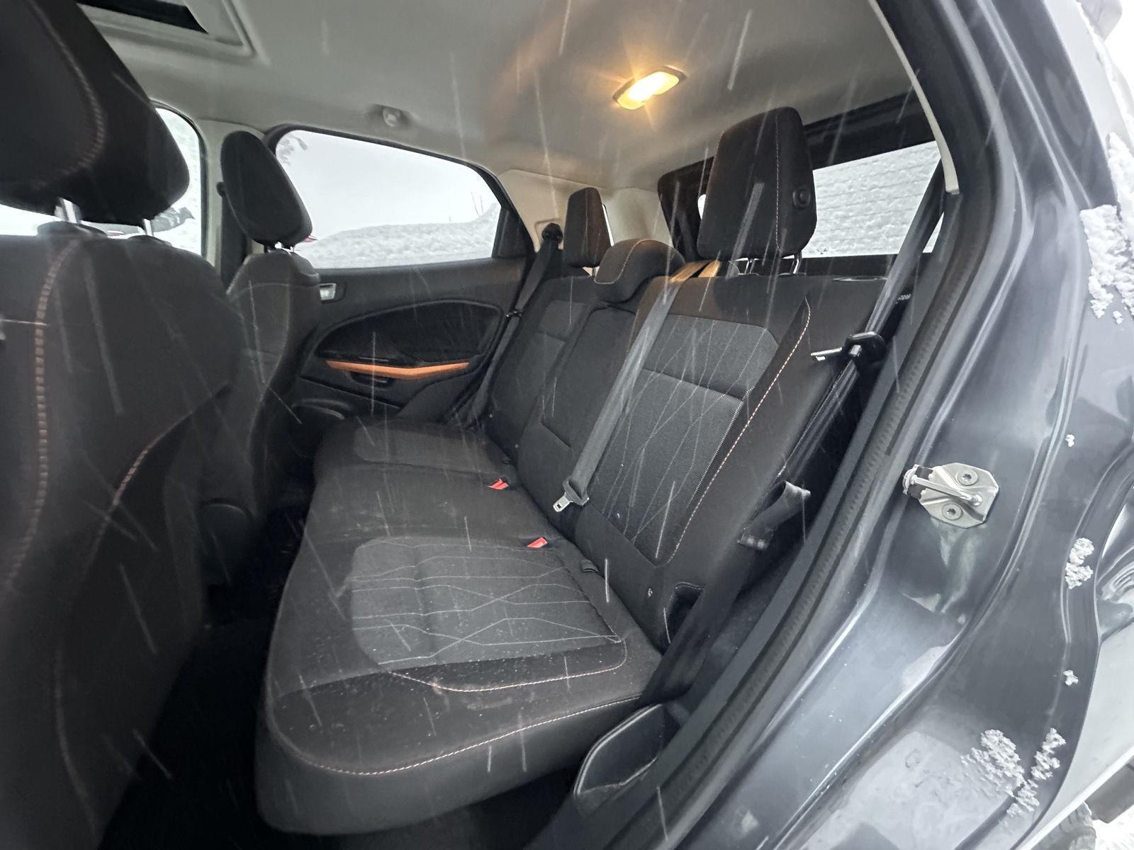 2021 Ford EcoSport SE photo 4