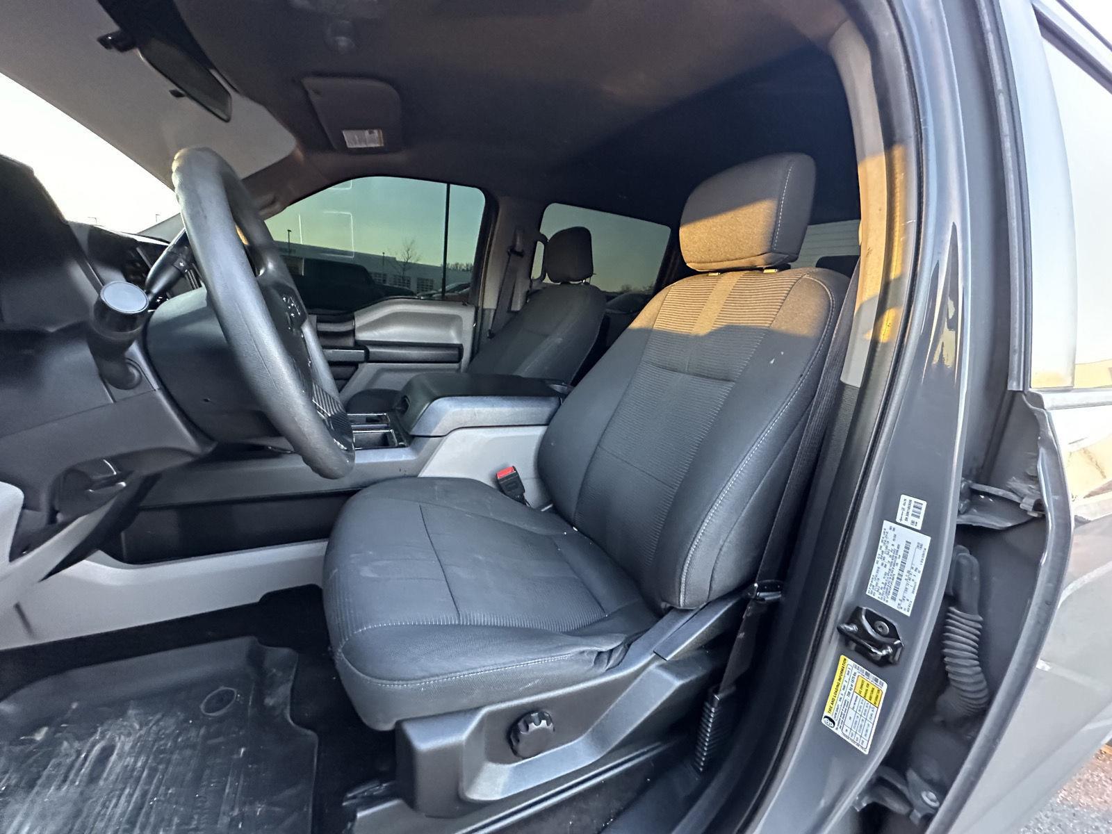 2018 Ford F-150 XL photo 2