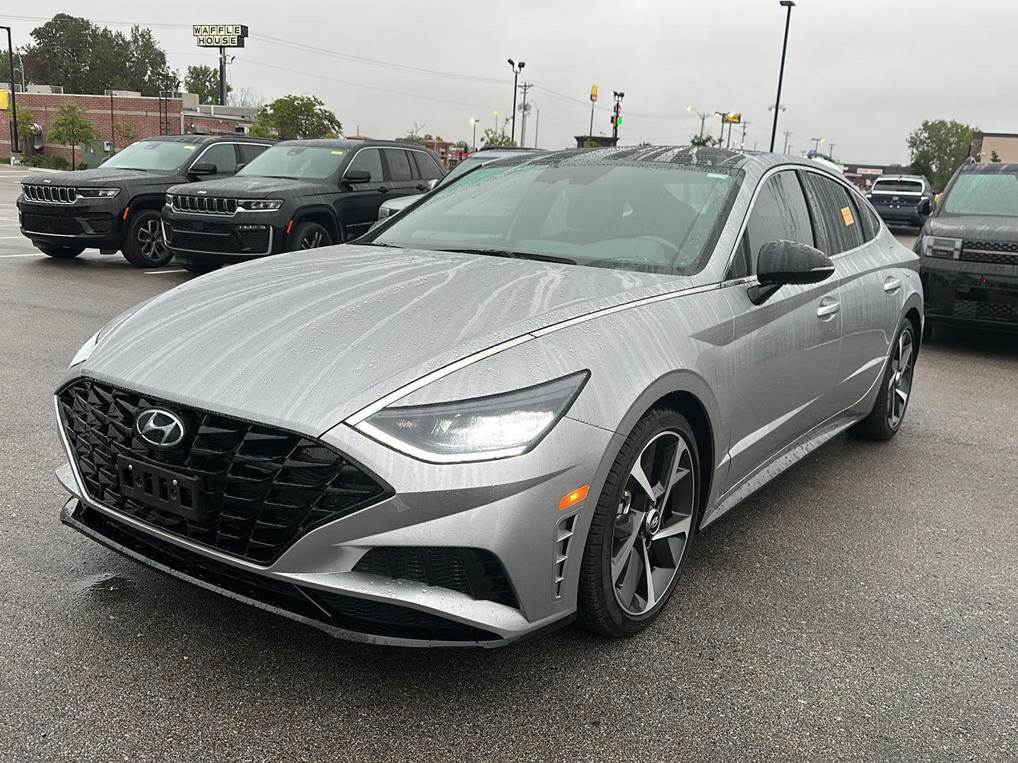Certified 2021 Hyundai Sonata SEL Plus with VIN 5NPEJ4J25MH117916 for sale in Kansas City