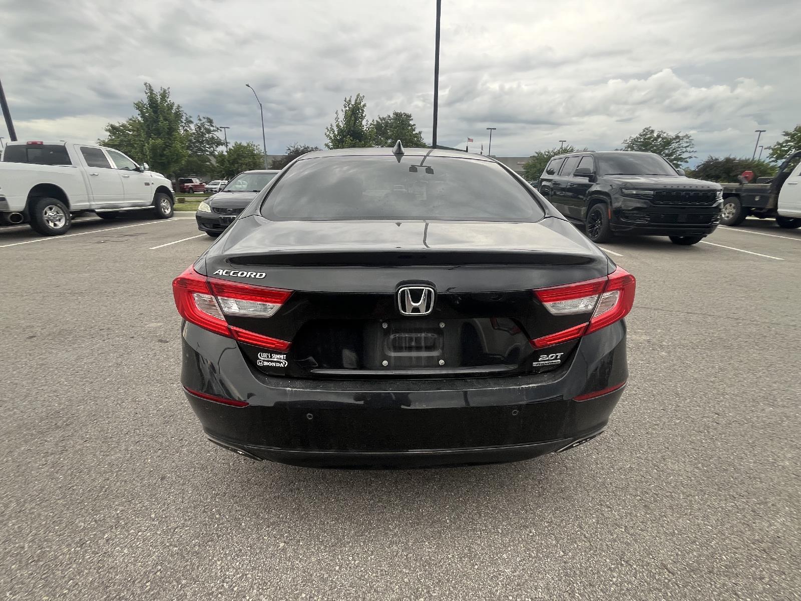 2018 Honda Accord Sedan Touring 2.0T 3