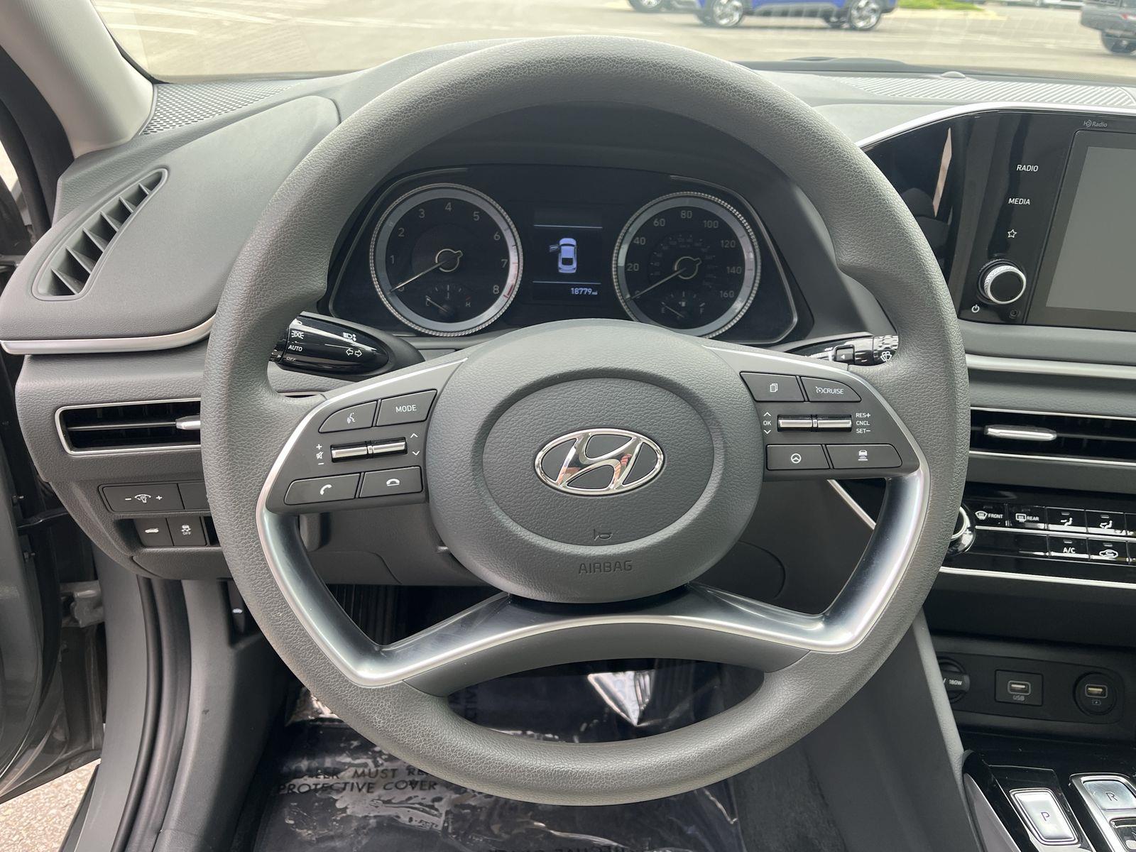 2023 Hyundai Sonata SE 6