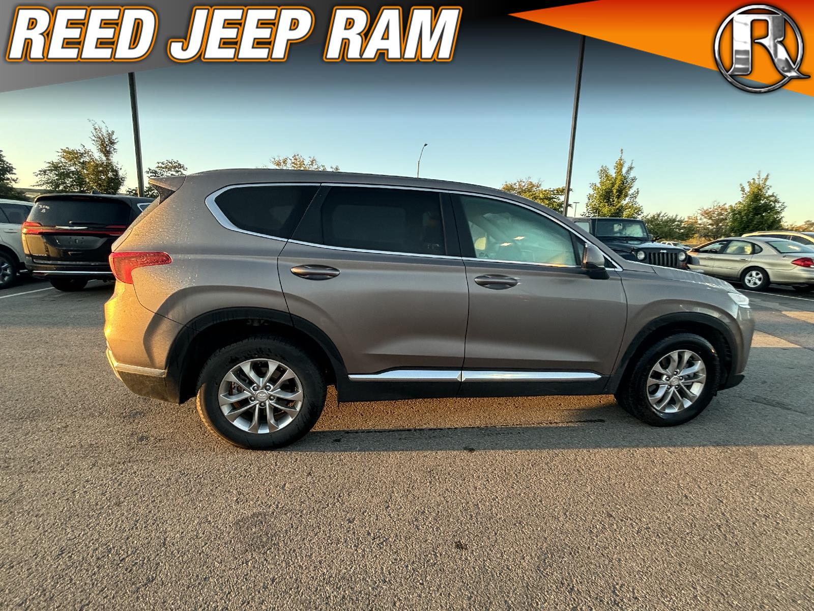 2019 Hyundai Santa Fe SE 4