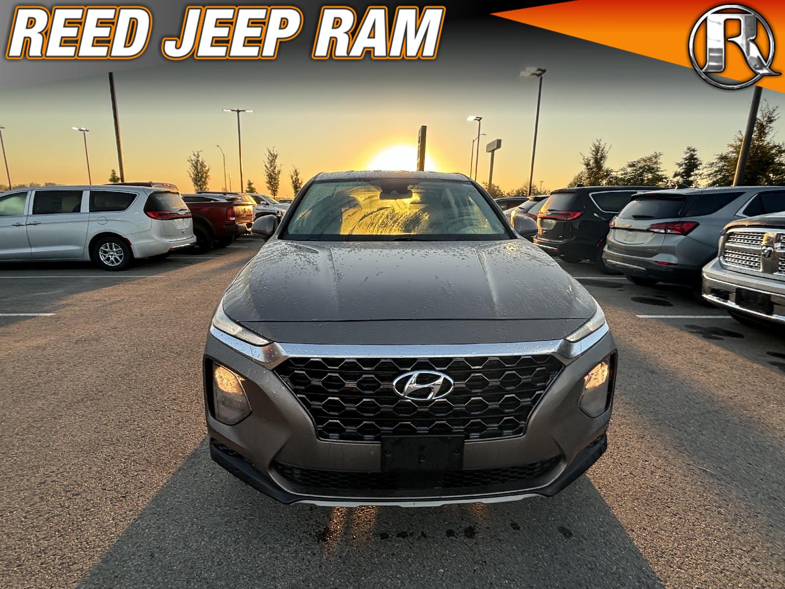 2019 Hyundai Santa Fe SE 6