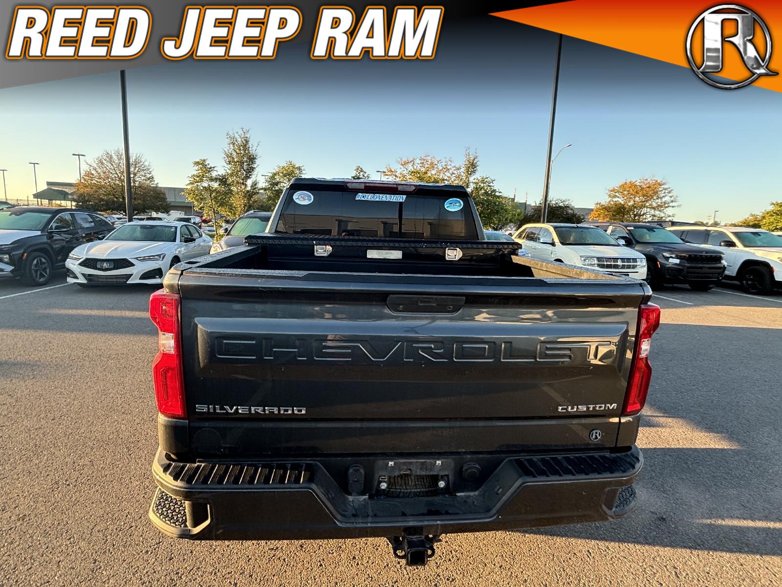 2019 Chevrolet Silverado 1500 Custom 3