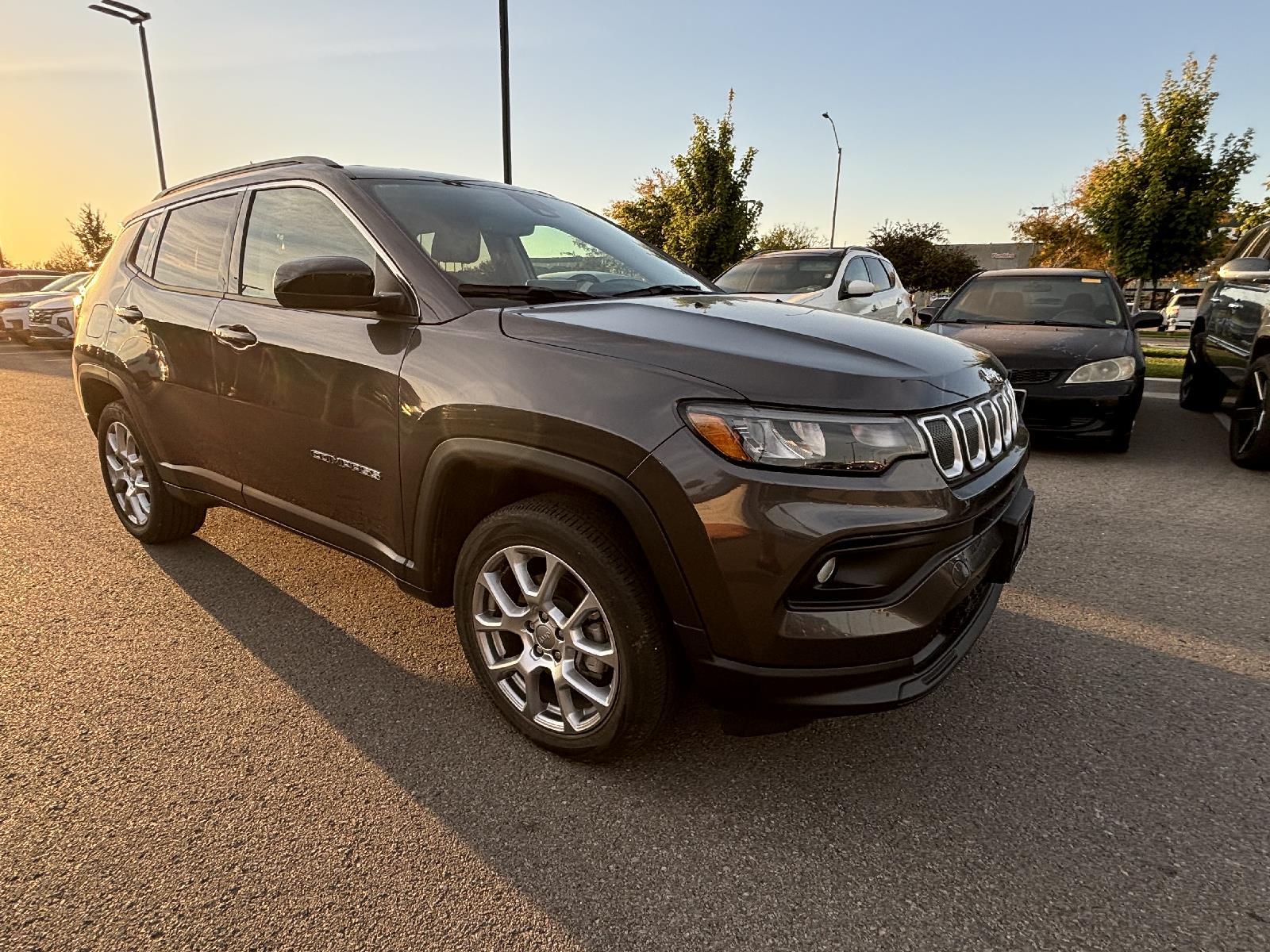 2022 Jeep Compass Latitude Lux 5