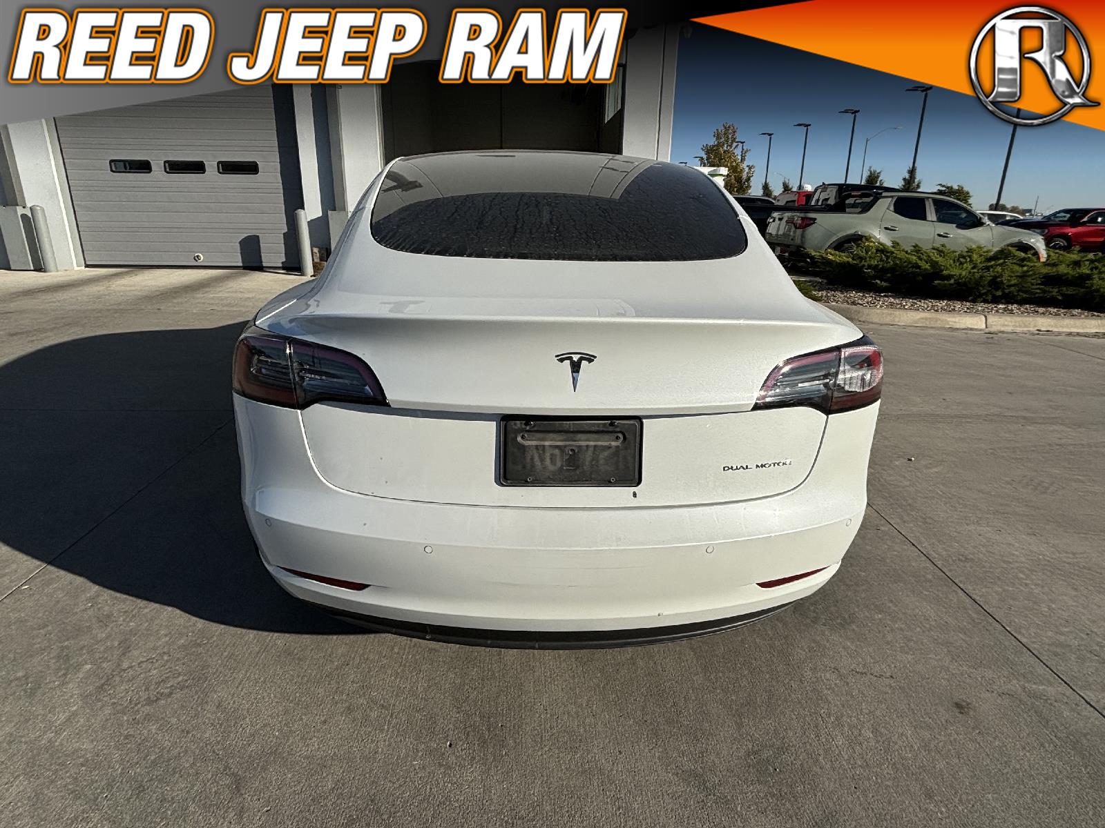 2022 Tesla Model 3 Long Range 3