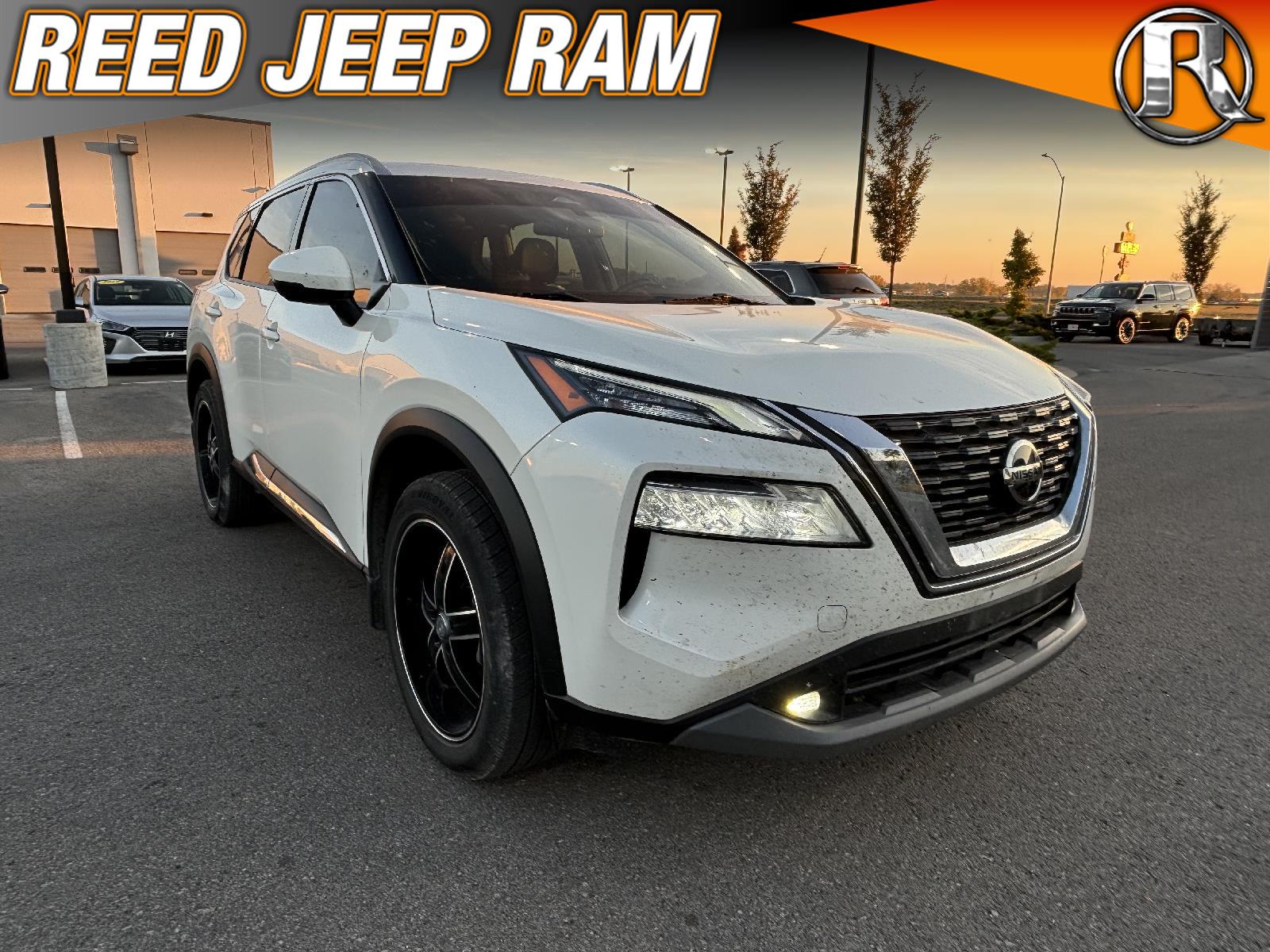 2021 Nissan Rogue SL 5