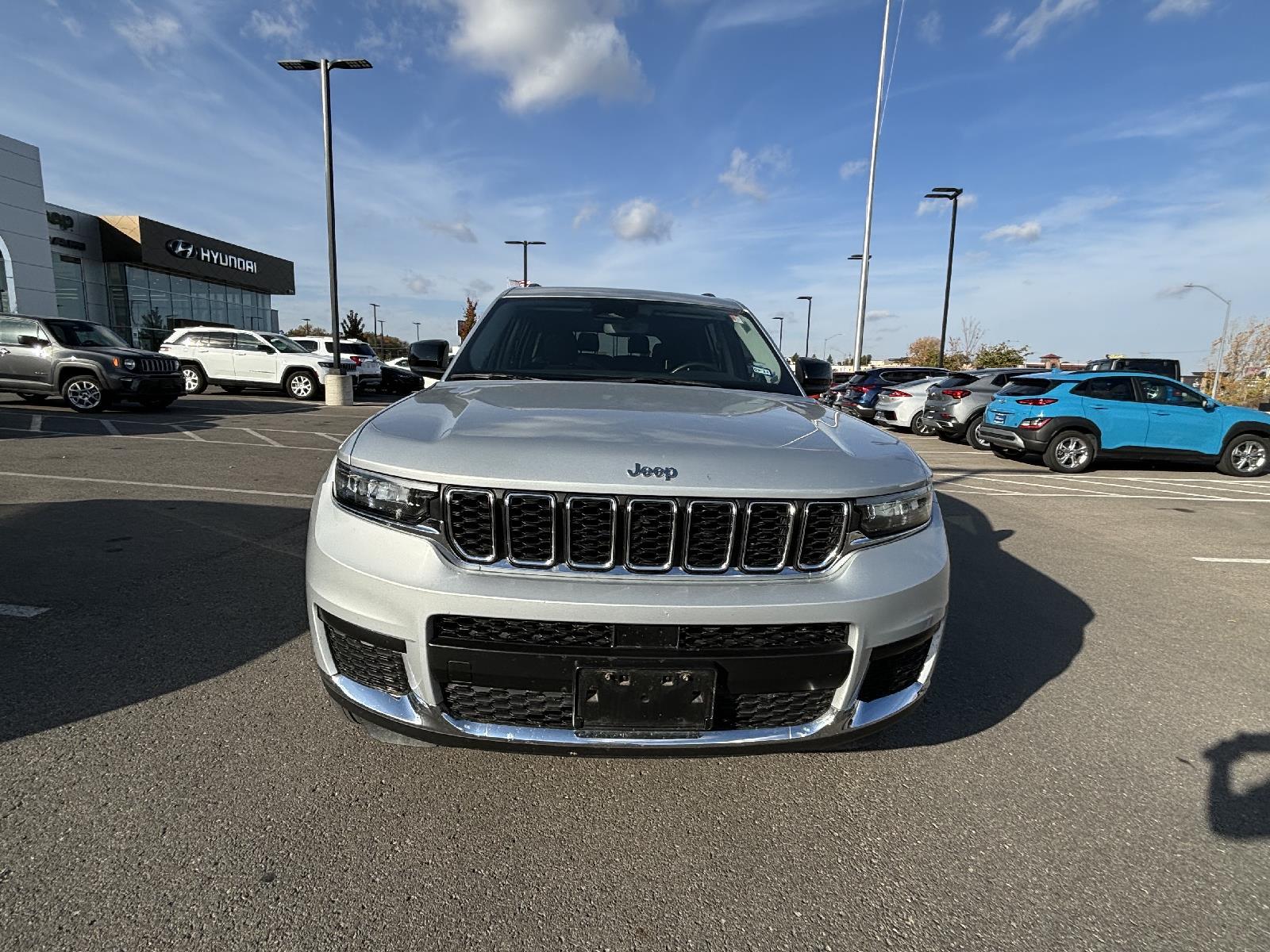 2022 Jeep Grand Cherokee L Laredo 6