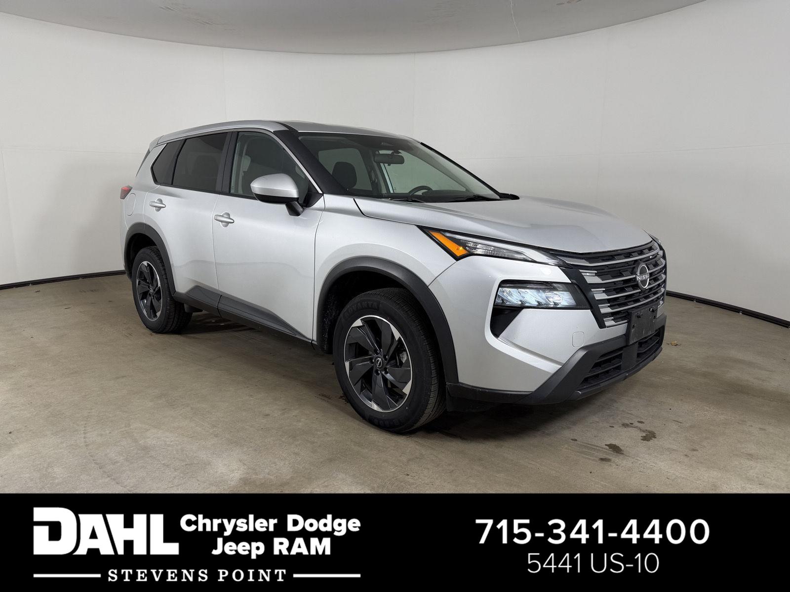 Brilliant Silver Metallic 2024 Nissan Rogue SV AWD SUV / Crossover All-Wheel Drive Continuously Variable Transmission