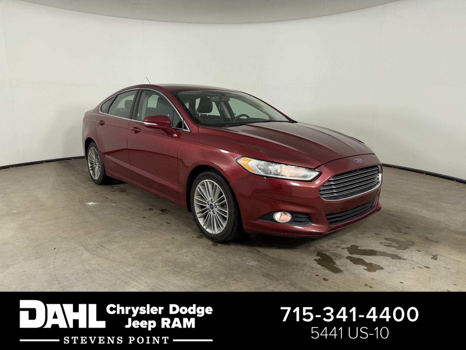 Ruby Red Metallic Tinted Clearcoat 2016 Ford Fusion Sedan All-Wheel Drive 6-Speed Automatic