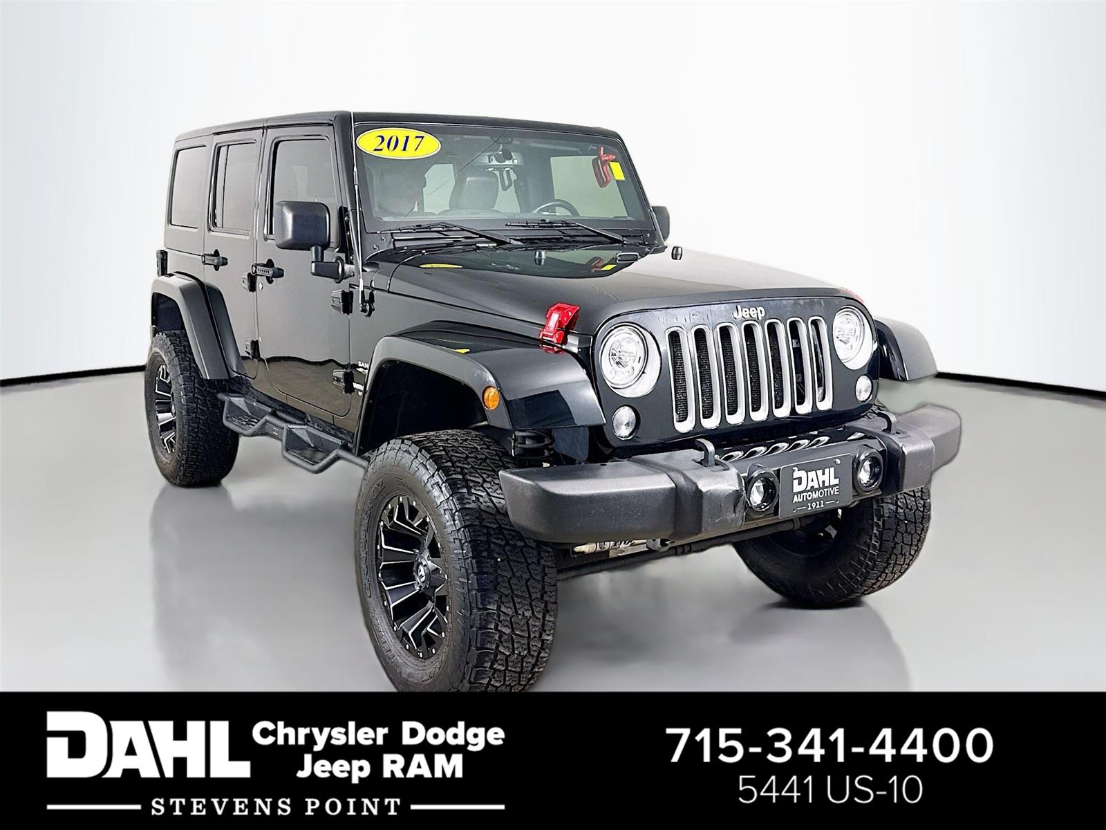 2017 Jeep Wrangler Unlimited Sahara 4WD