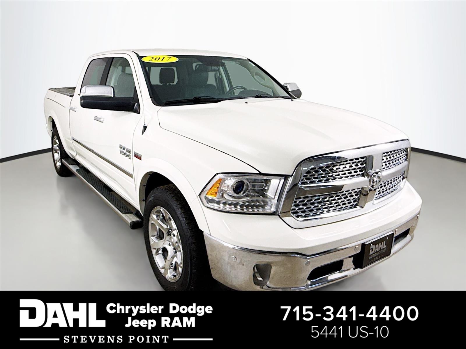 2017 RAM 1500 Laramie Crew Cab 4WD
