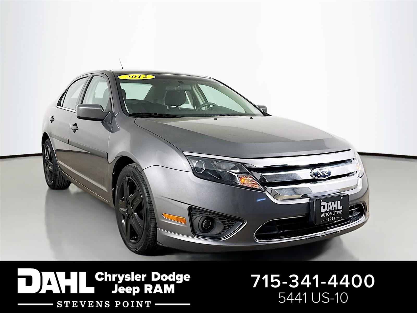 Sterling Gray Metallic 2012 Ford Fusion SE Sedan Front-Wheel Drive 6-Speed Automatic
