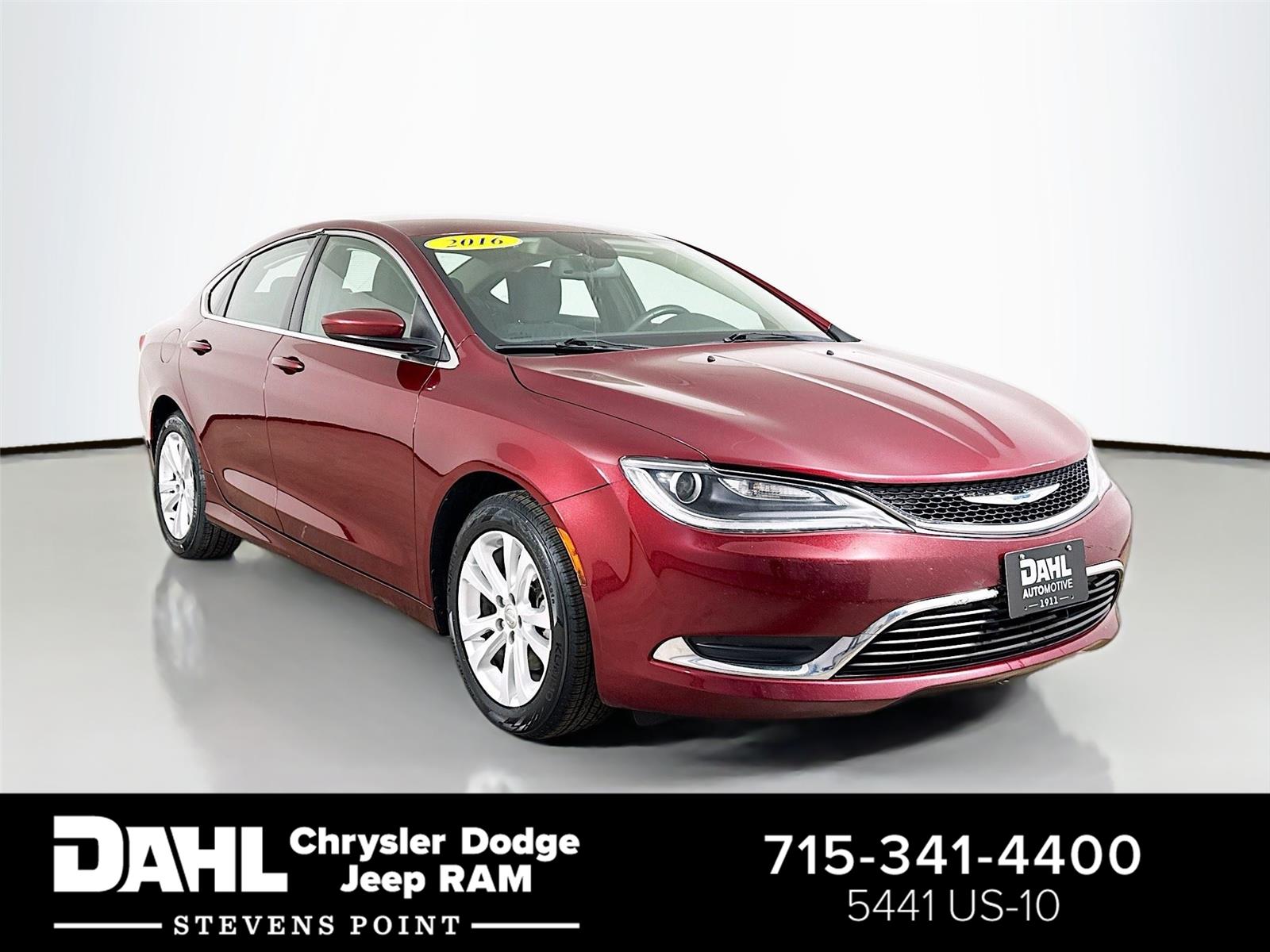 Velvet Red Pearlcoat 2016 Chrysler 200 Limited Sedan FWD Sedan Front-Wheel Drive 9-Speed Automatic