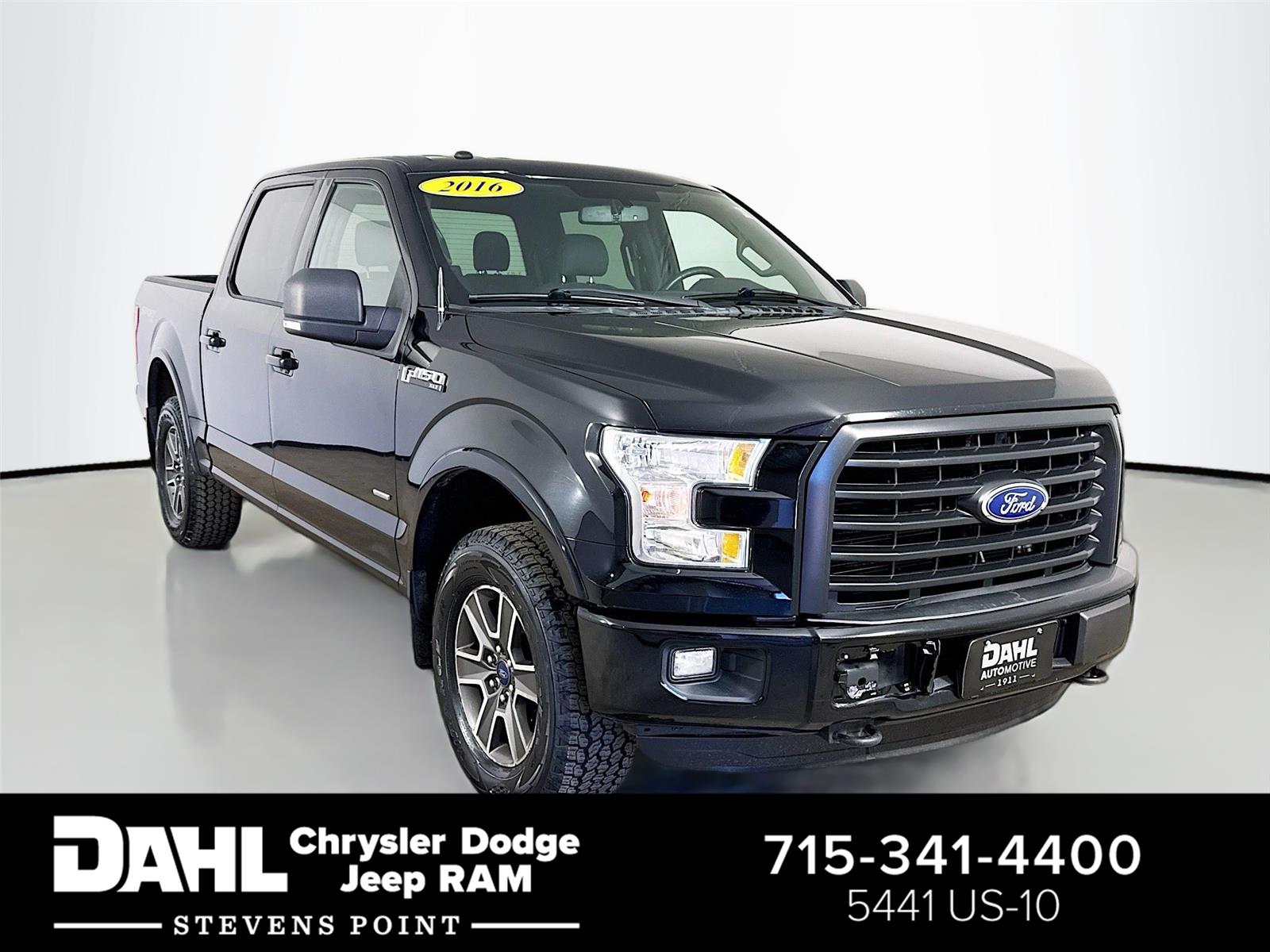 Gray (Magnetic Metallic) 2016 Ford F-150 XLT SuperCrew 4WD Pickup Truck Four-Wheel Drive 6-Speed Automatic