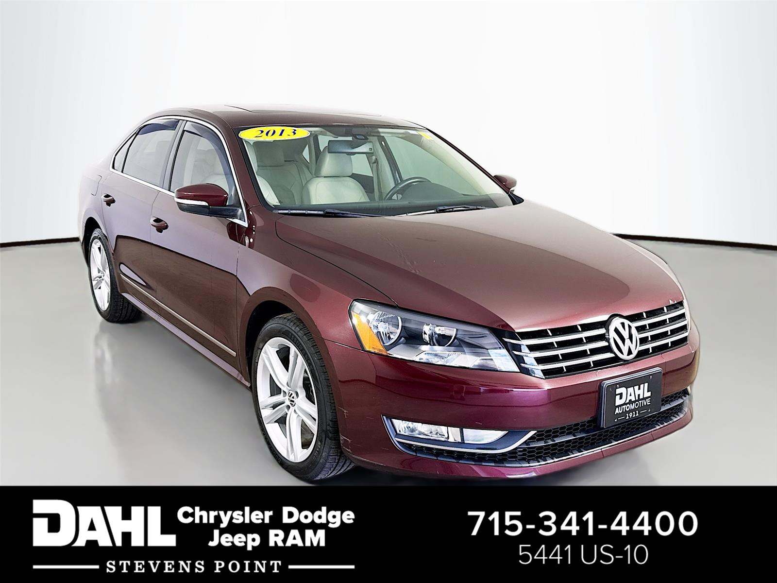 Opera Red Metallic 2013 Volkswagen Passat Sedan Front-Wheel Drive Automatic
