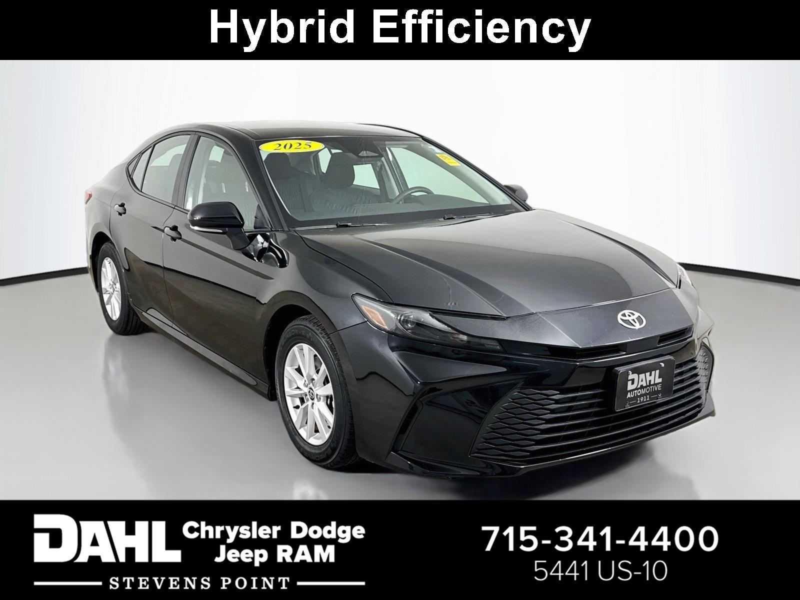 Midnight Black Metallic 2025 Toyota Camry Sedan Front-Wheel Drive Automatic