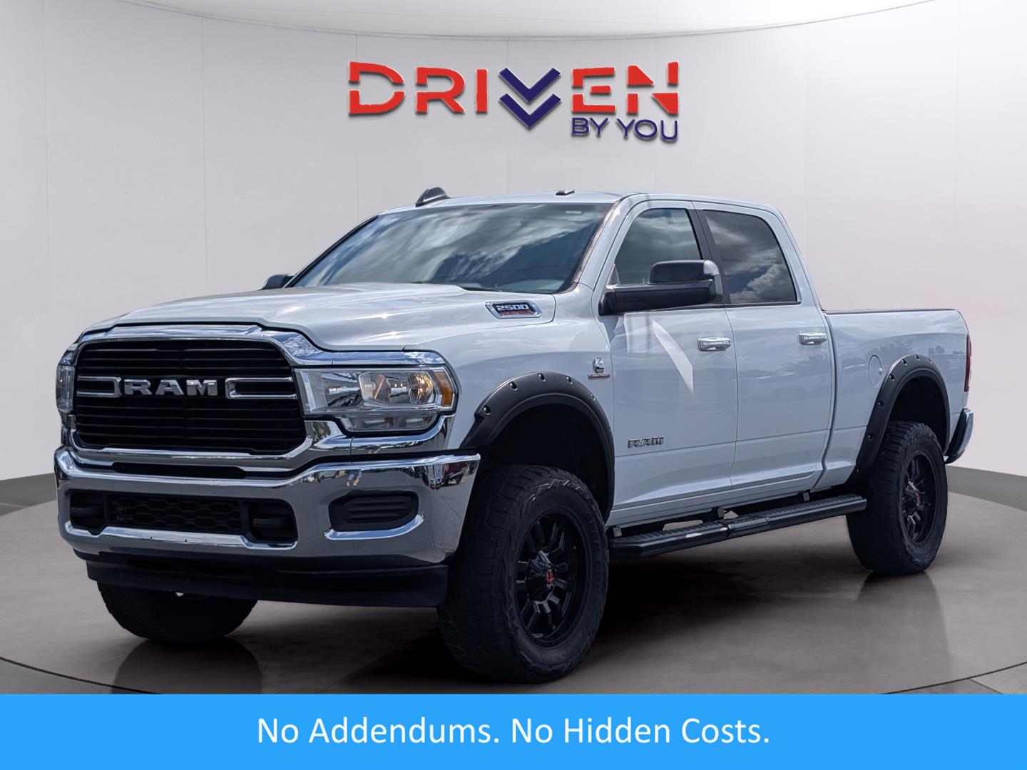 Bright White Clearcoat 2019 RAM 2500 Big Horn Crew Cab 4WD Pickup Truck Four-Wheel Drive 6-Speed Automatic